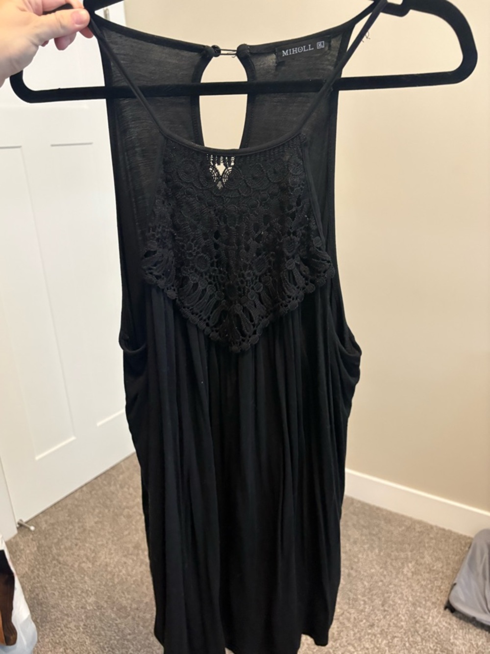 MIHOLL Black Crochet Yoke Tank Top